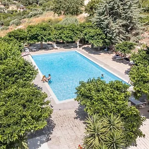  Farm stay Val Di